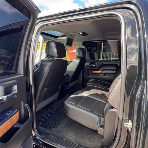 Used 2017 Chevrolet Silverado 2500 LTZ w/ Custom Sport Edition RWD image 8
