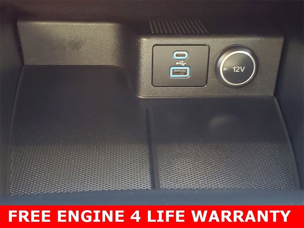 Used 2021 Ford Escape Titanium w/ Class II Trailer Tow Package image 24