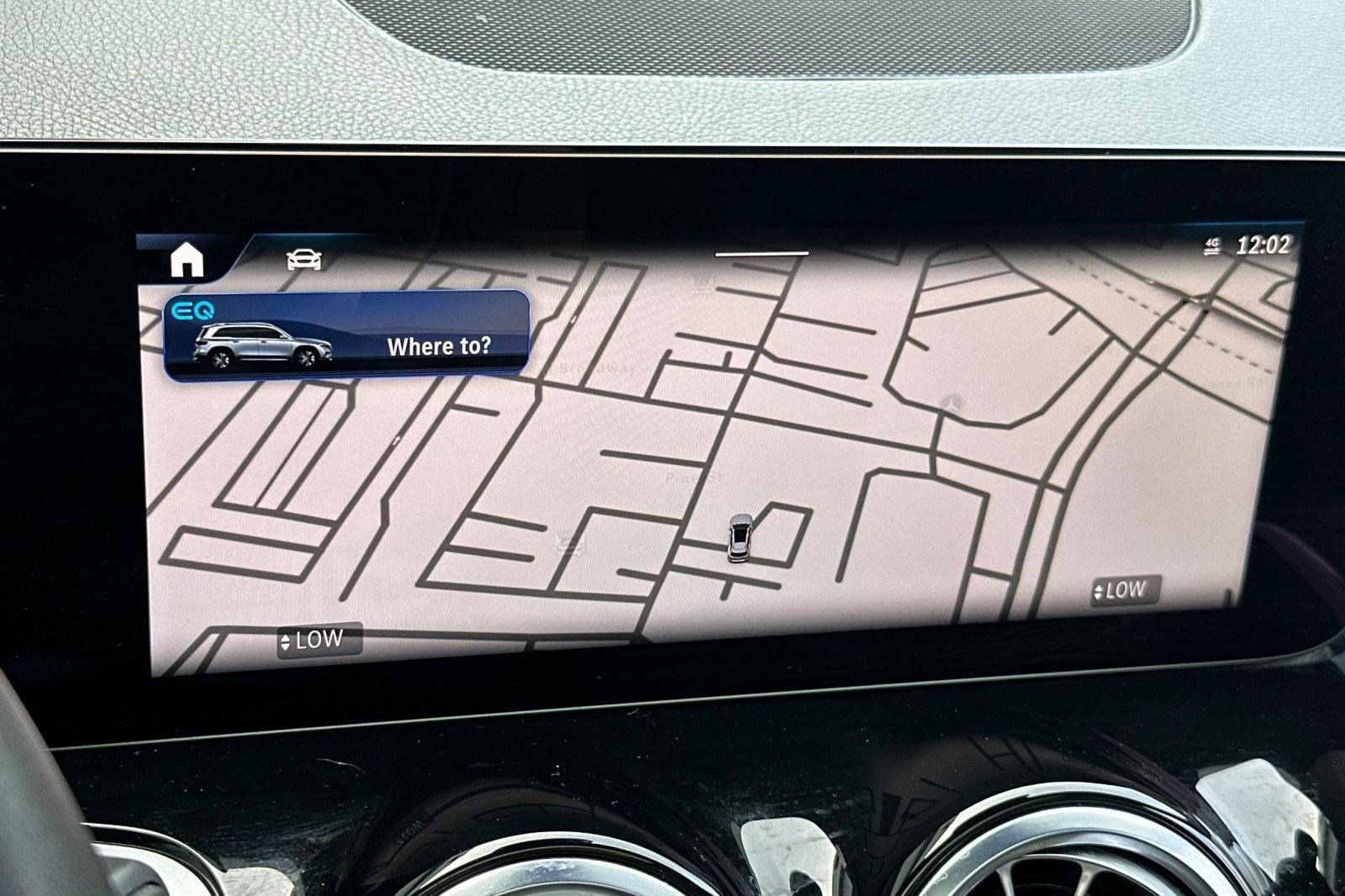 Certified 2024 Mercedes-Benz EQB 300 4MATIC image 27