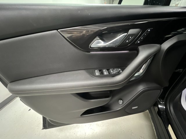 Used 2019 Chevrolet Blazer Premier w/ Sun and Wheels Package AWD/4WD image 24