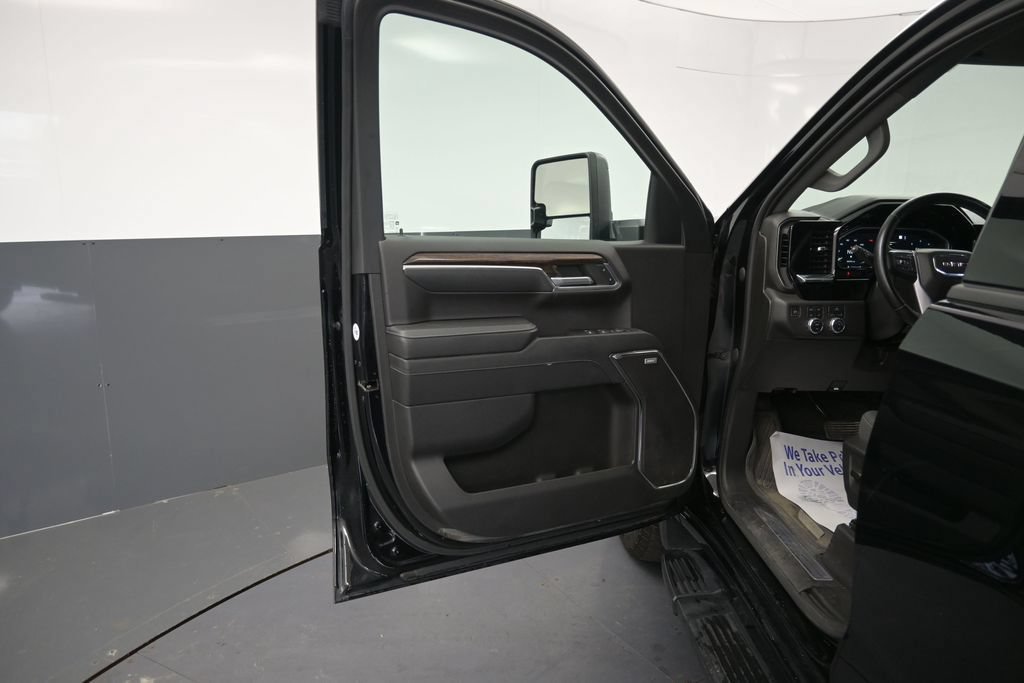 Used 2023 GMC Sierra 1500 Elevation w/ Preferred Package AWD/4WD image 25