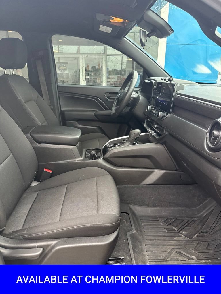 Used 2024 Chevrolet Colorado Trail Boss w/ LPO, Dark Essentials Package AWD/4WD image 22