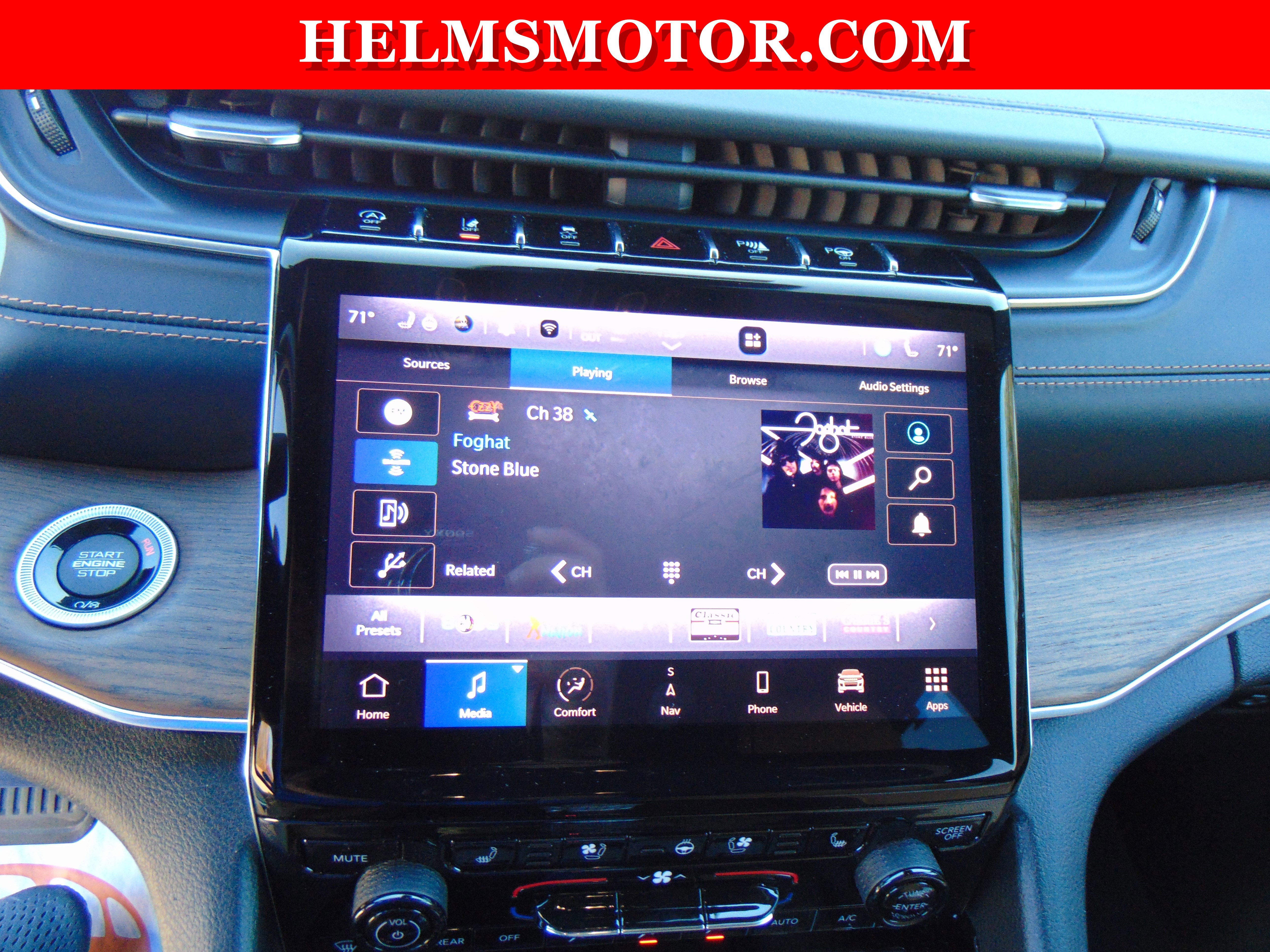 Certified 2023 Jeep Grand Cherokee L Summit w/ Luxury Tech Group V image 21