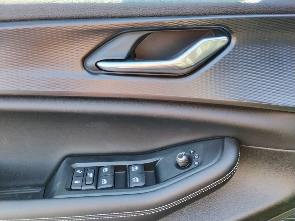 New 2025 Jeep Grand Cherokee Laredo X image 19