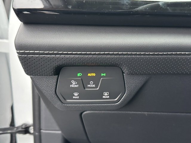 New 2026 Volkswagen Atlas SE image 25