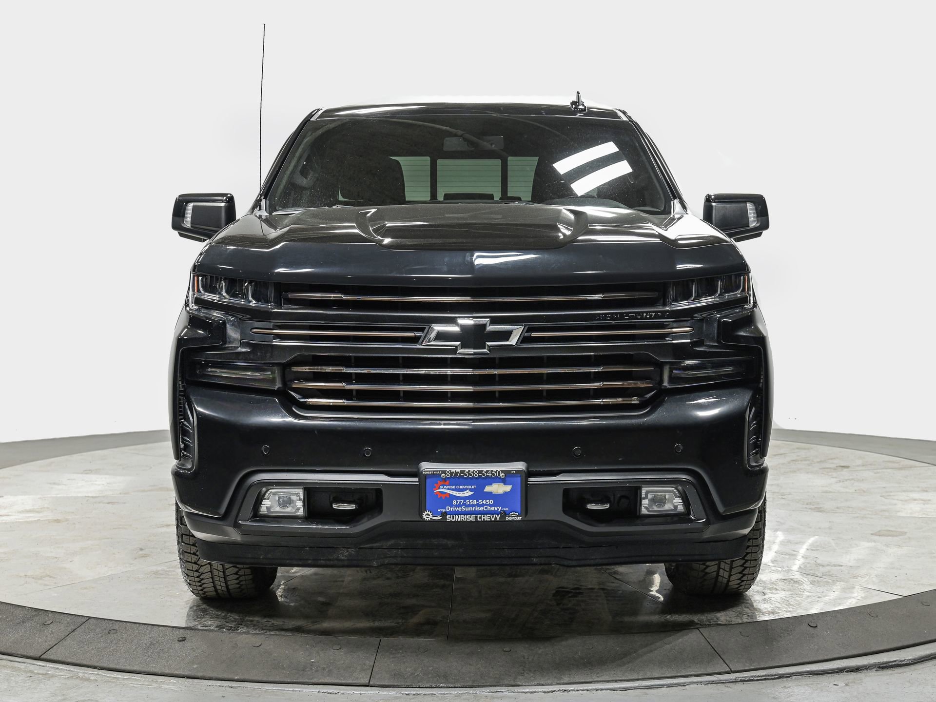 Used 2022 Chevrolet Silverado 1500 High Country w/ Z71 Off-Road Package image 10