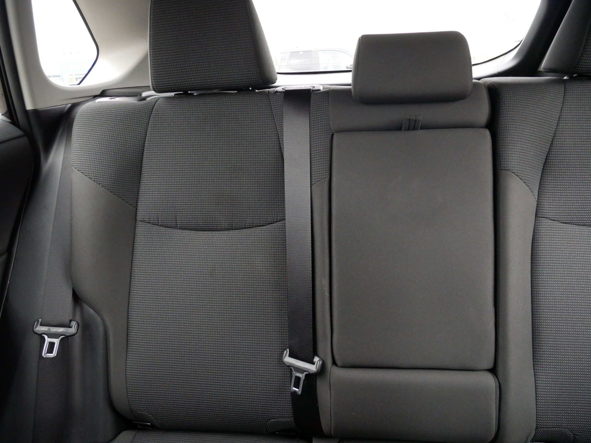 Used 2024 Toyota RAV4 LE AWD/4WD image 13