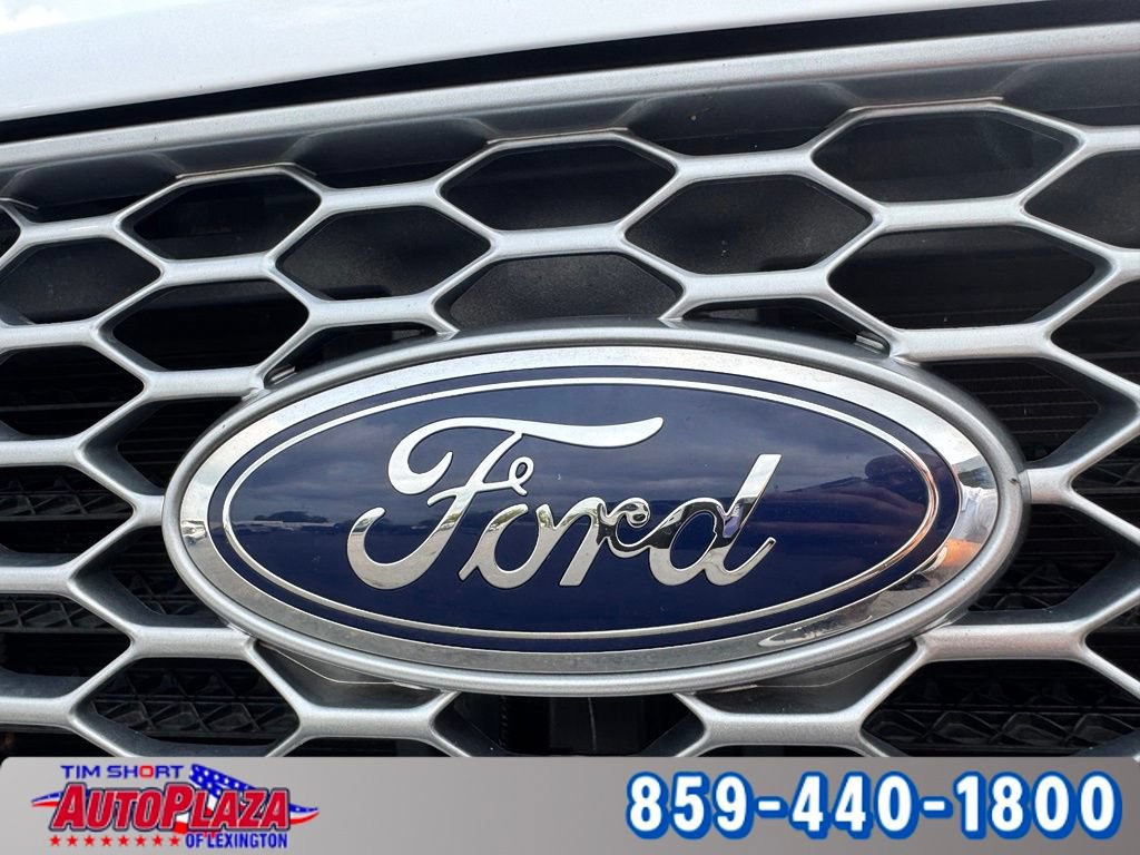 Used 2023 Ford Edge SE AWD/4WD image 14