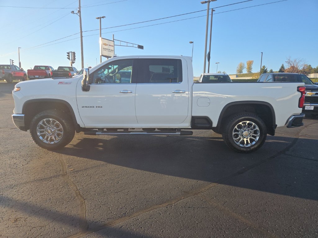 Certified 2024 Chevrolet Silverado 2500 LTZ w/ LTZ Plus Package AWD/4WD image 6