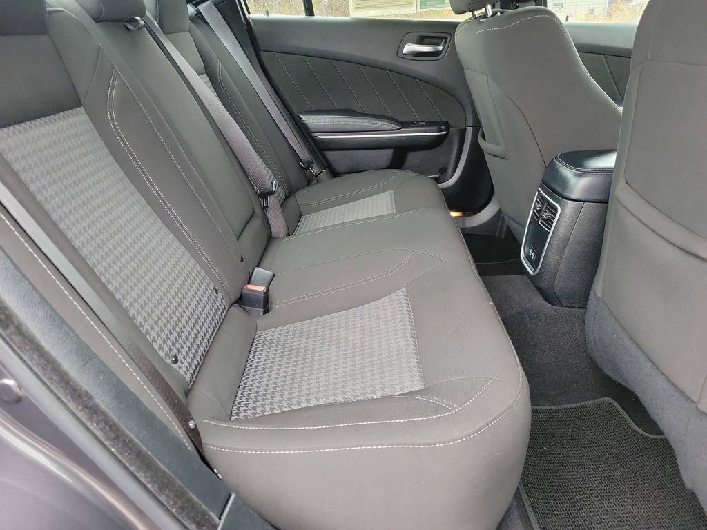 Used 2023 Dodge Charger SXT RWD image 33