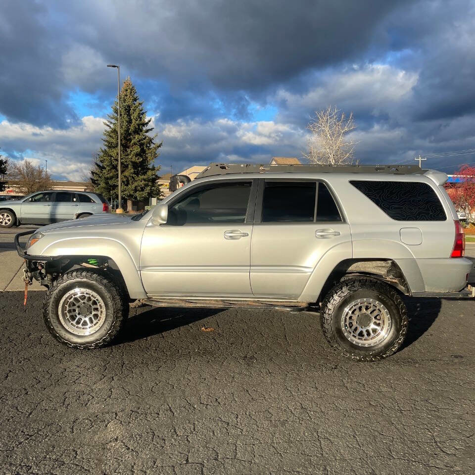 Used 2005 Toyota 4Runner Sport image 3