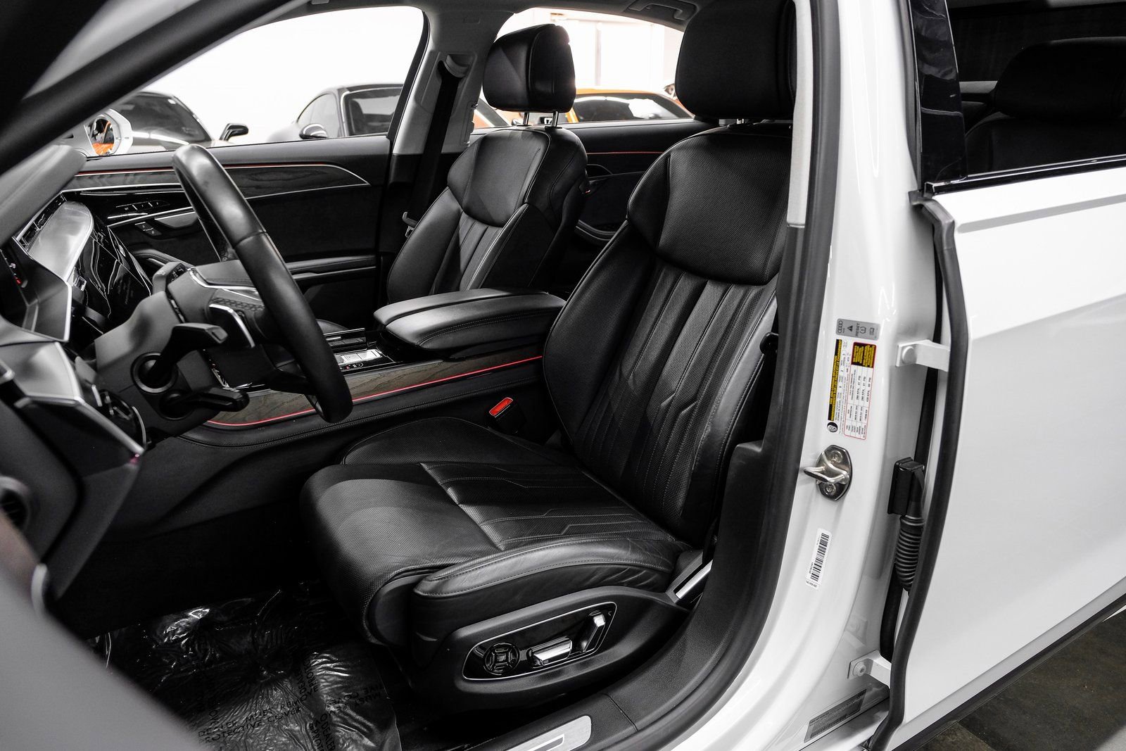 Used 2022 Audi A8 L 3.0T w/ Luxury Package image 42