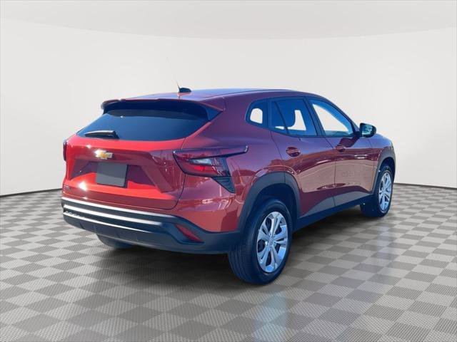 Used 2024 Chevrolet Trax LS image 5