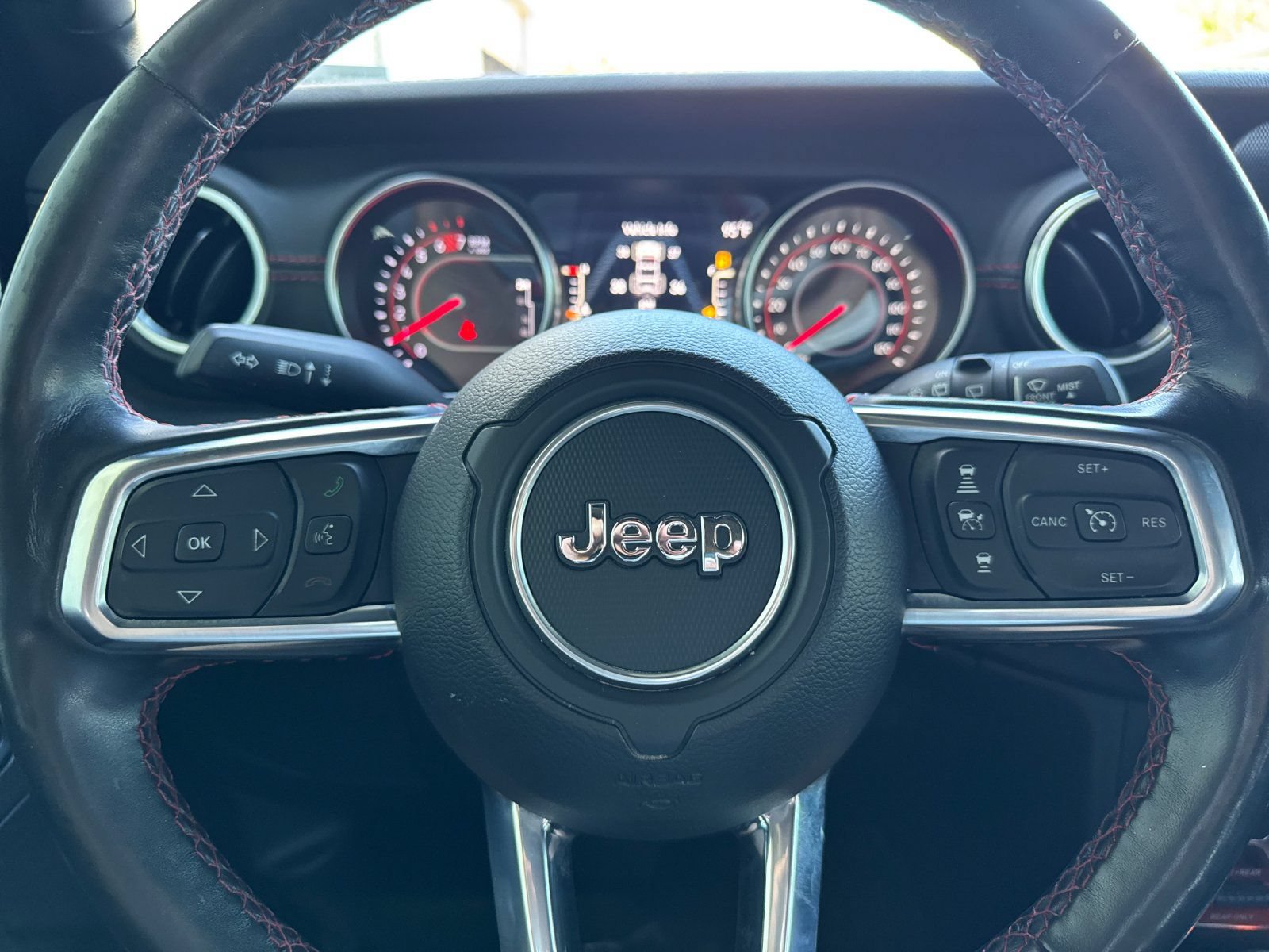 Used 2020 Jeep Wrangler Unlimited Rubicon w/ Quick Order Package 28Y Recon AWD/4WD image 27