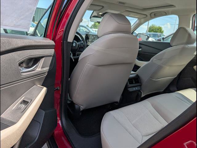 Certified 2025 Honda Accord SE image 17
