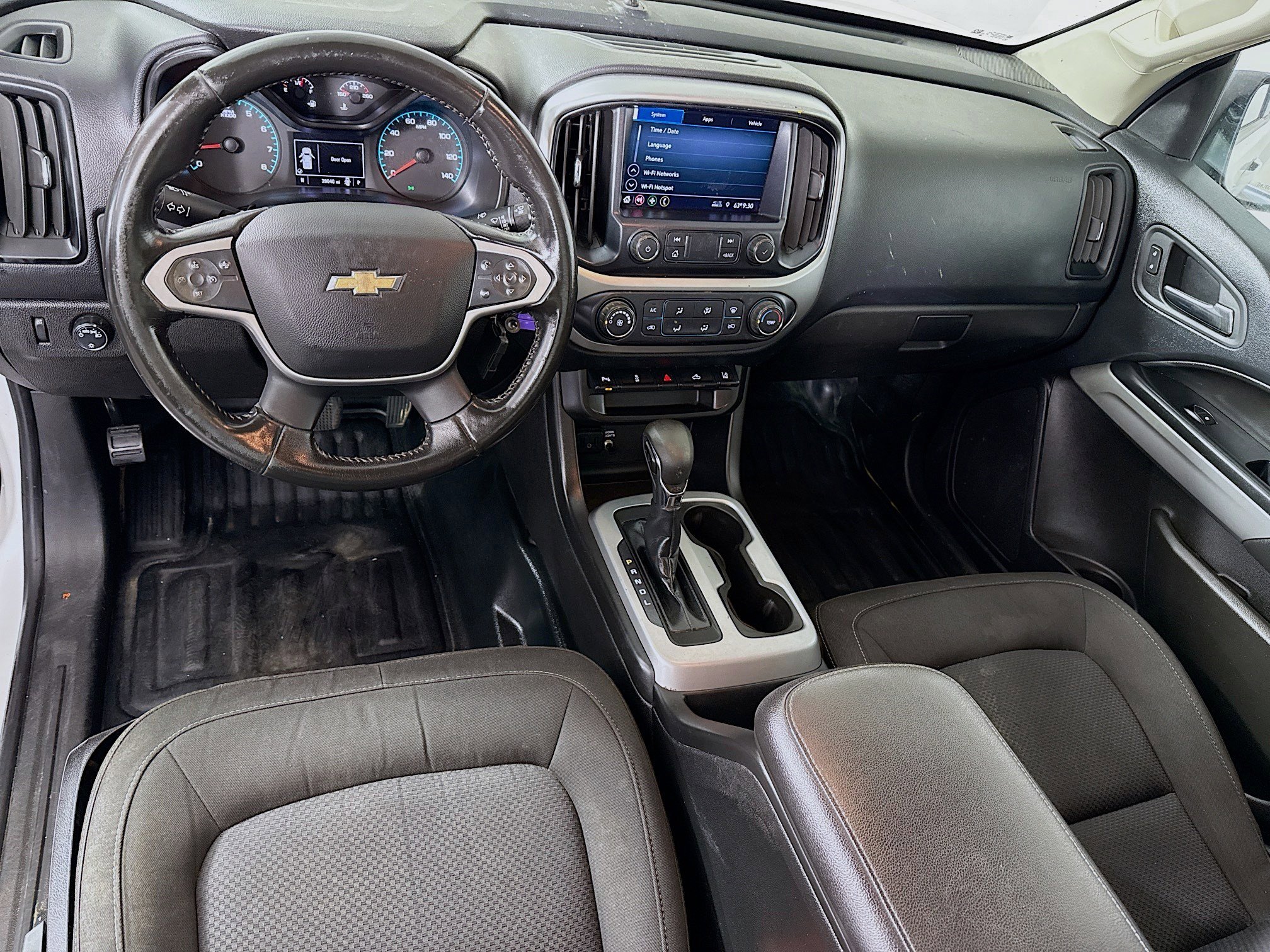 Used 2022 Chevrolet Colorado LT w/ Fleet Safety Package image 17