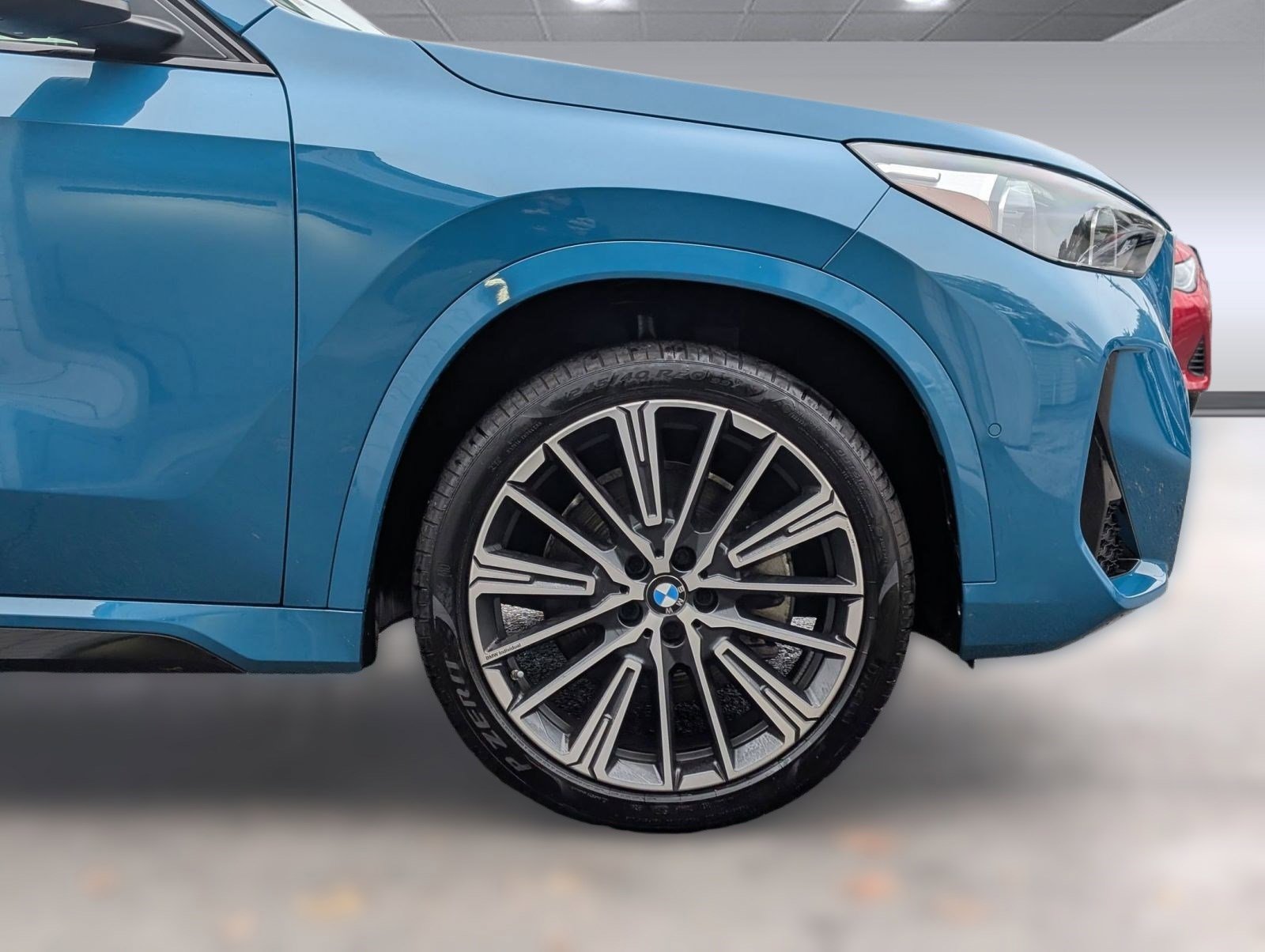 Used 2025 BMW X1 xDrive28i w/ Technology Package image 12