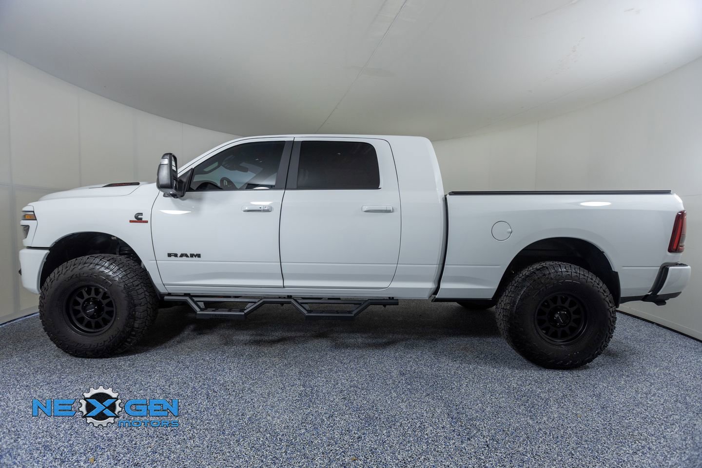 Used 2025 RAM 3500 Laramie w/ Night Edition image 4