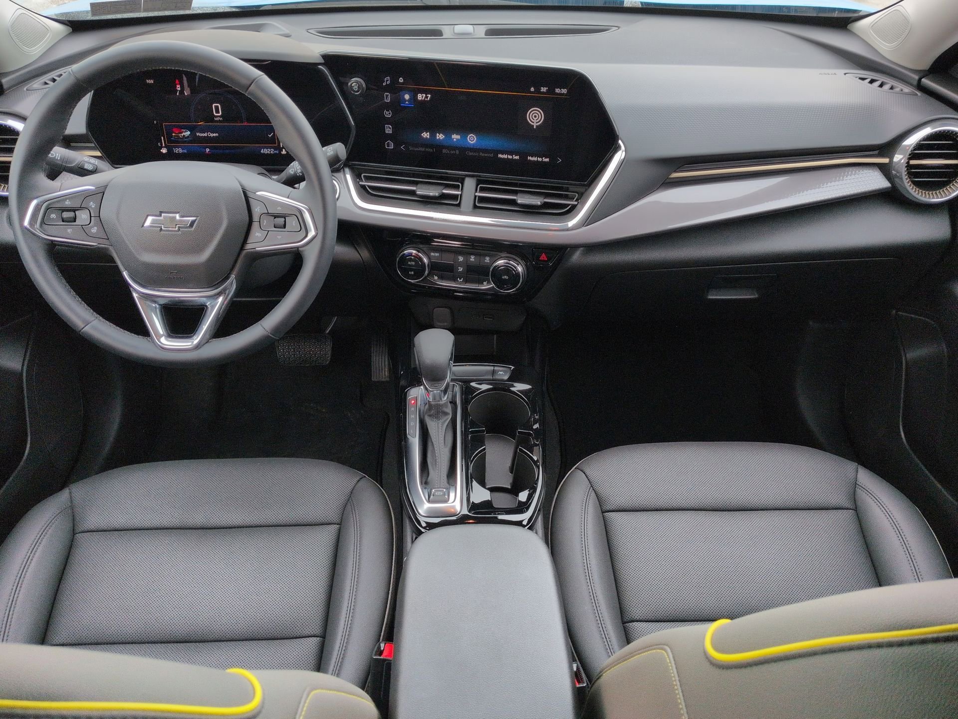 Certified 2025 Chevrolet Trax ACTIV image 19