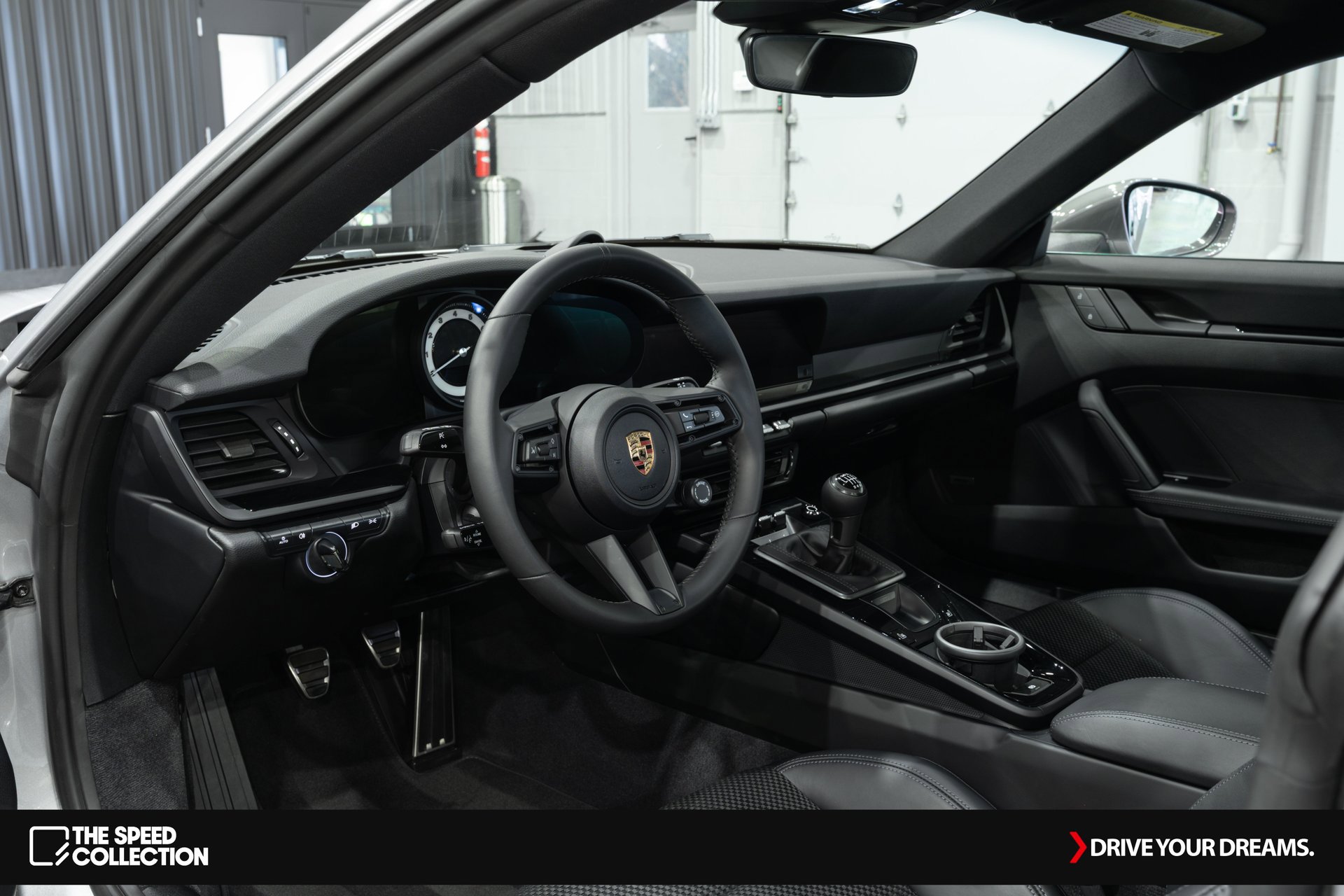 Used 2024 Porsche 911 Carrera T image 13