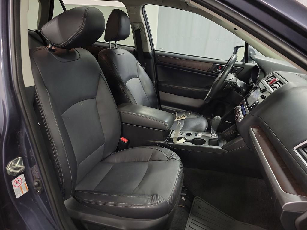 Used 2017 Subaru Outback 2.5i Limited image 29