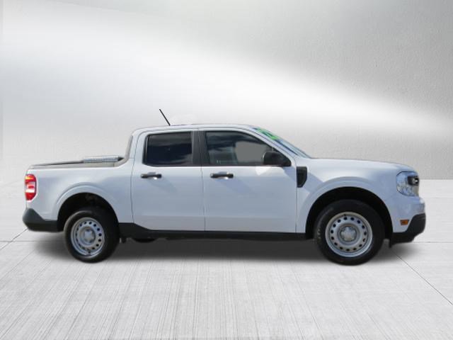 Used 2022 Ford Maverick XL image 2