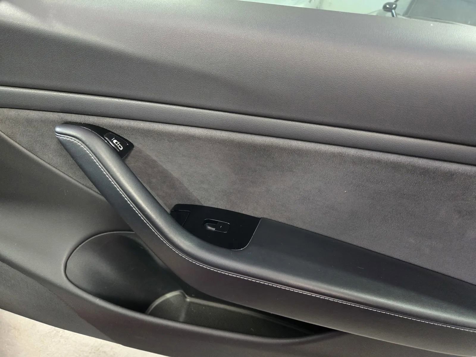 Used 2020 Tesla Model 3 Performance image 6