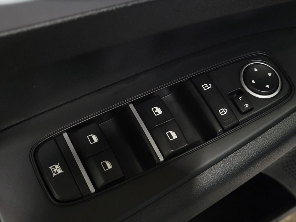 Used 2024 Kia Forte LXS image 27