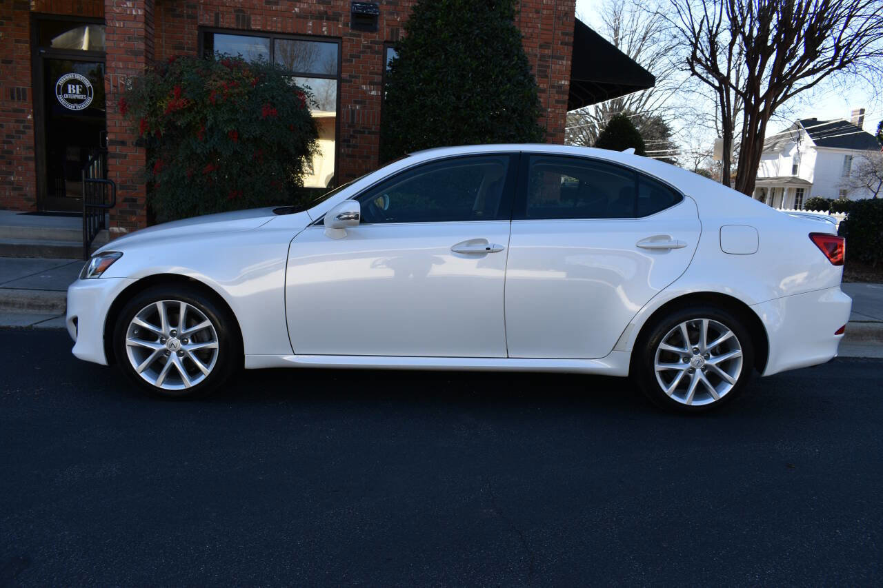 Used 2011 Lexus IS 250 AWD image 4