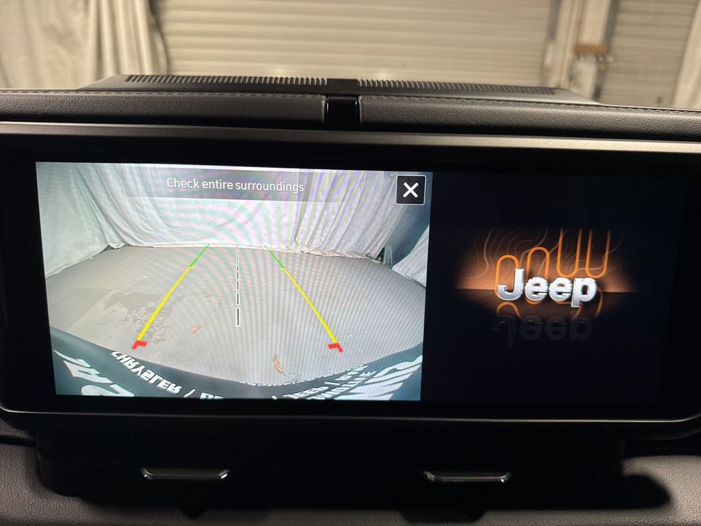 Used 2024 Jeep Wrangler Unlimited Rubicon 4xe image 30