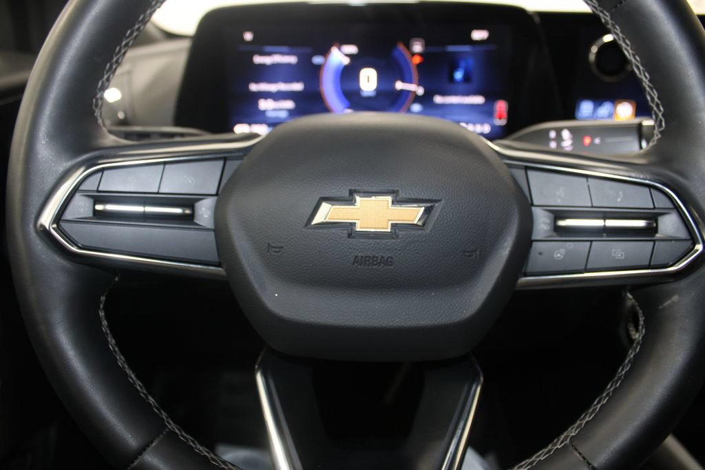 Used 2024 Chevrolet Blazer EV LT AWD/4WD image 30