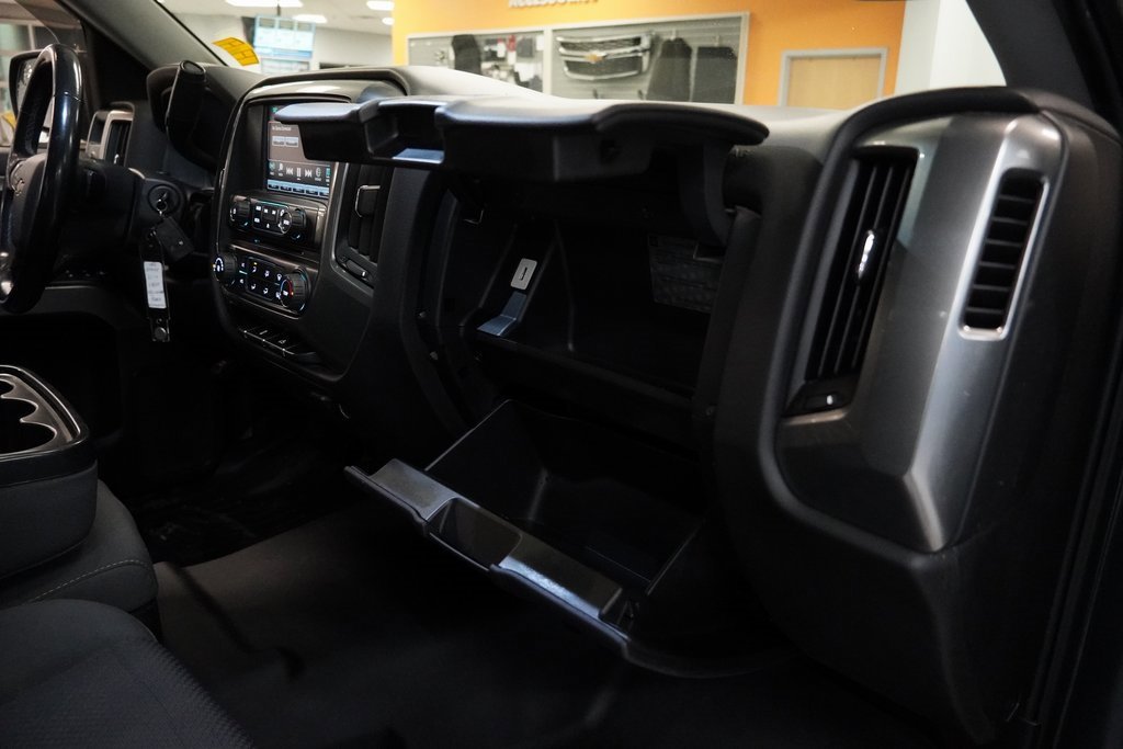 Used 2019 Chevrolet Silverado 1500 LT image 28