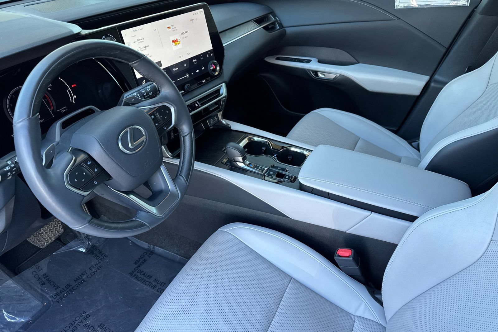 Certified 2023 Lexus RX 350 Premium Plus w/ Cold Area Package FWD image 11