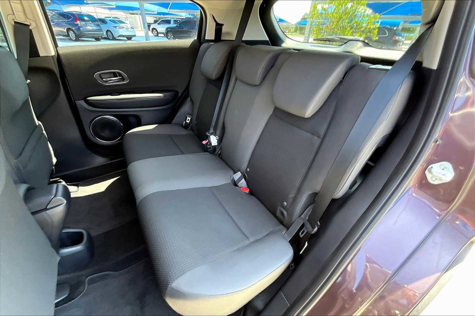 Used 2022 Honda HR-V EX image 21