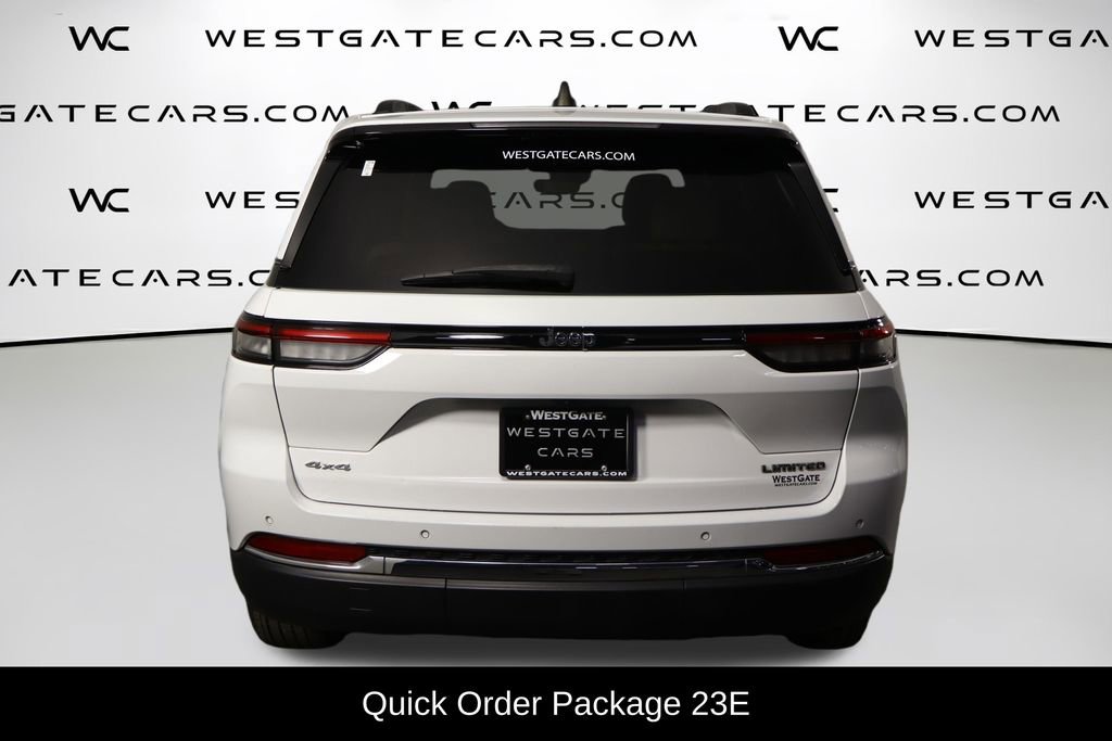 Used 2023 Jeep Grand Cherokee Limited image 4