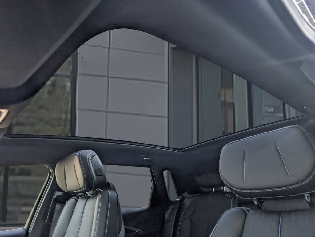 New 2026 Cadillac Lyriq Sport AWD/4WD image 12