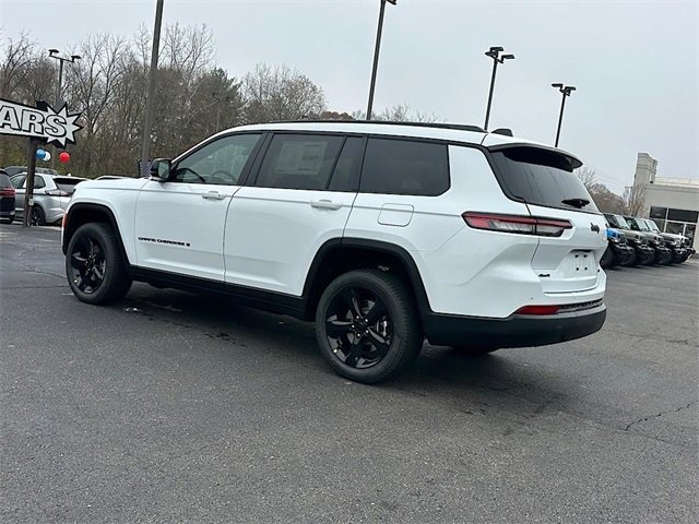 New 2025 Jeep Grand Cherokee L Limited w/ Black Appearance Package image 7