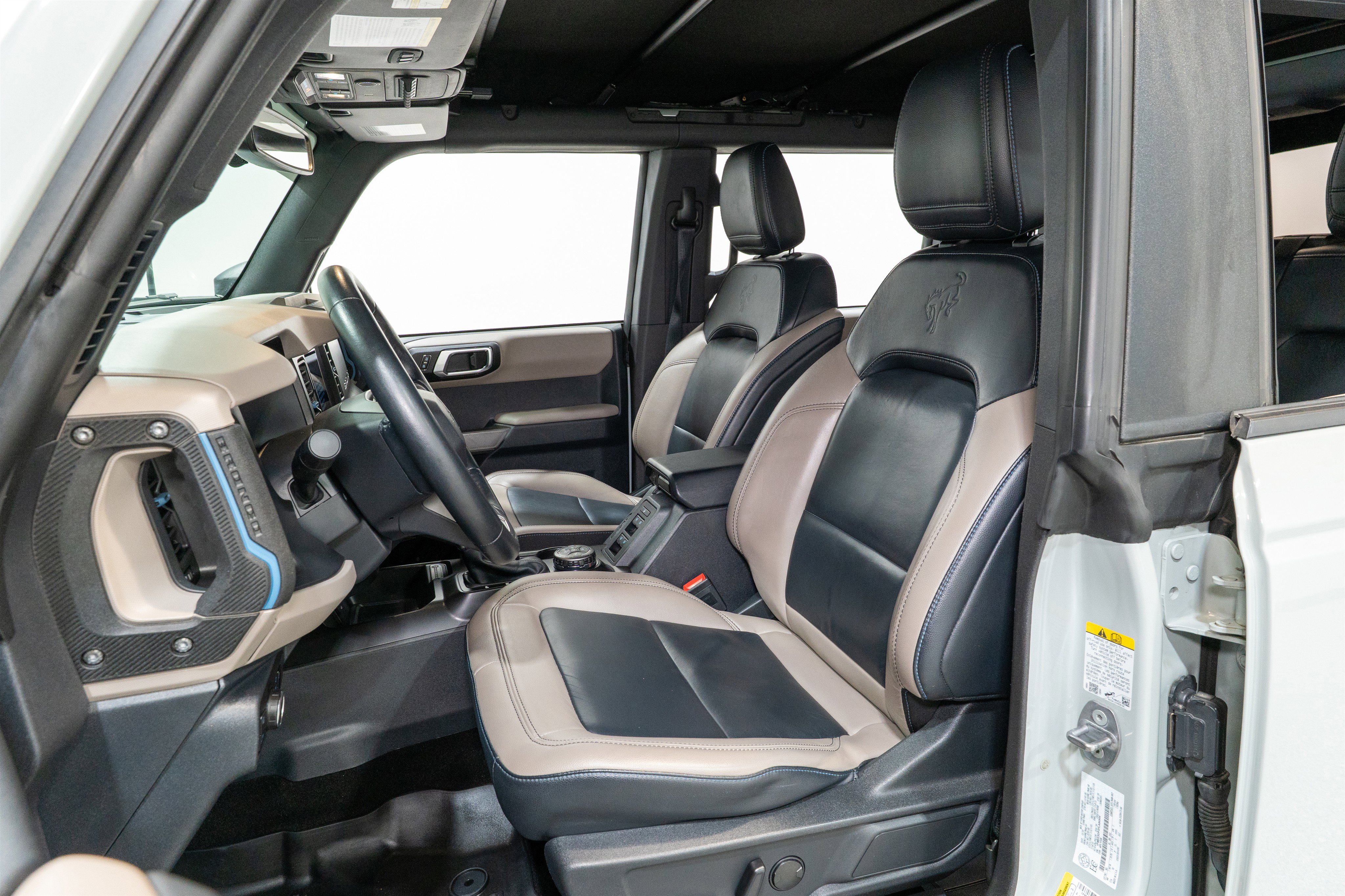 Used 2023 Ford Bronco Wildtrak image 16