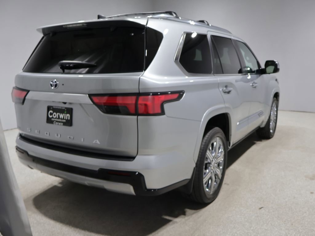 Used 2024 Toyota Sequoia Capstone AWD/4WD image 2