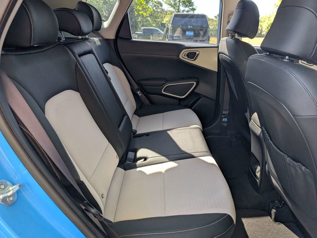 Used 2024 Kia Soul GT-Line image 27