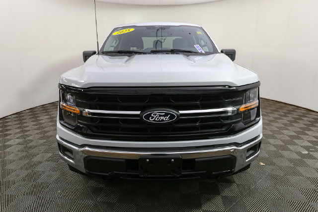 Used 2025 Ford F150 XLT w/ Equipment Group 301A Standard AWD/4WD image 4