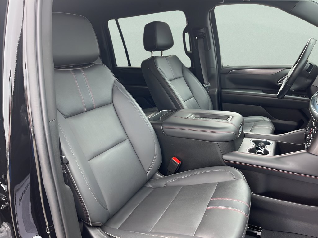 Used 2023 Chevrolet Suburban RST w/ Sport Performance Package AWD/4WD image 15
