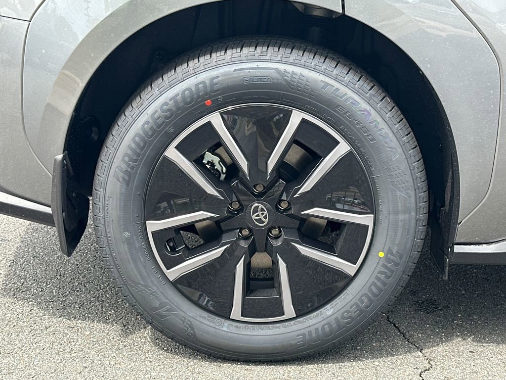 New 2026 Toyota bZ FWD image 7