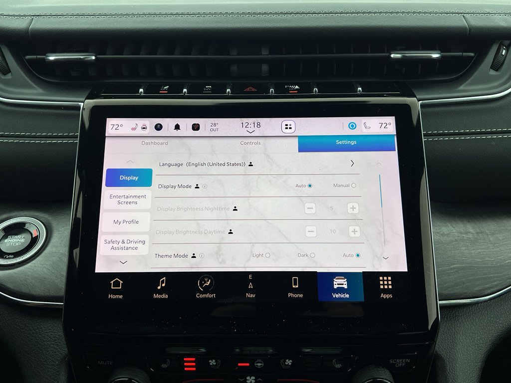 Used 2024 Jeep Grand Cherokee L Overland w/ Advanced Protech Group III image 29