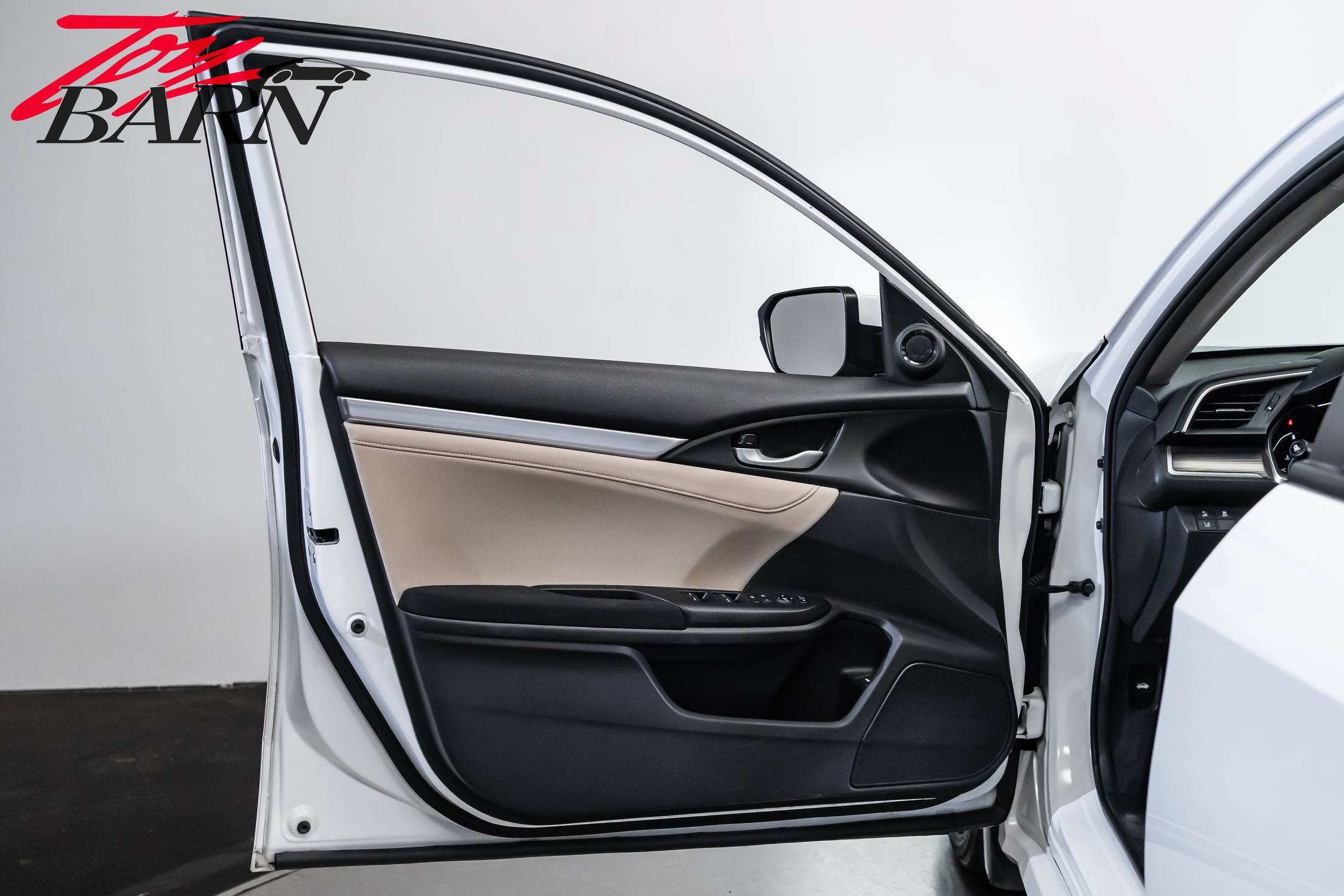 Used 2021 Honda Civic EX image 15