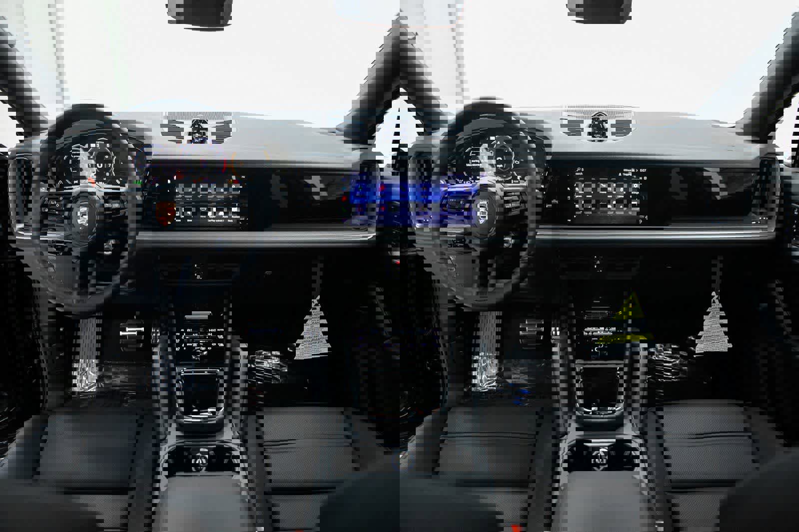 New 2026 Porsche Cayenne S image 13