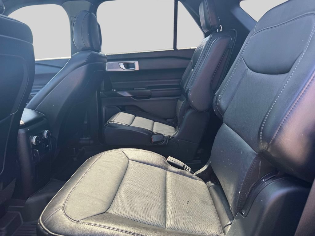 Used 2020 Ford Explorer Limited AWD/4WD image 10