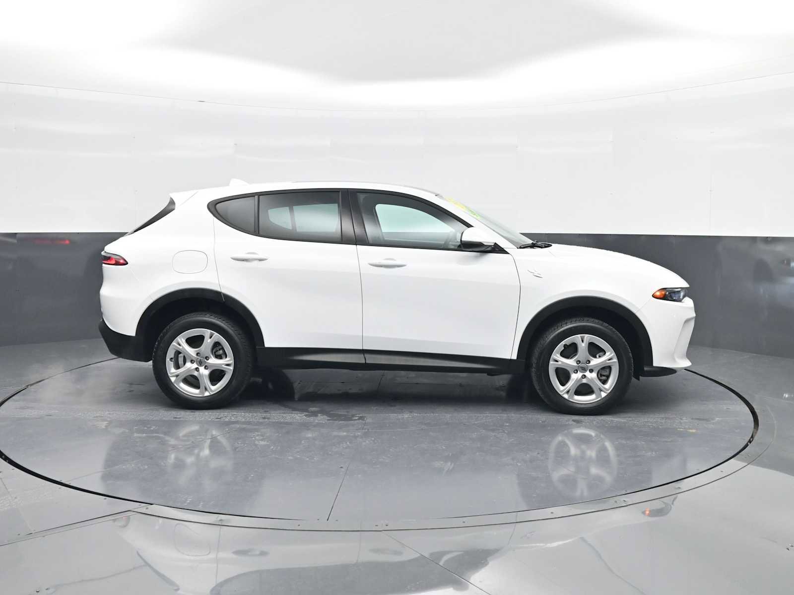 Used 2023 Dodge Hornet GT Plus image 9