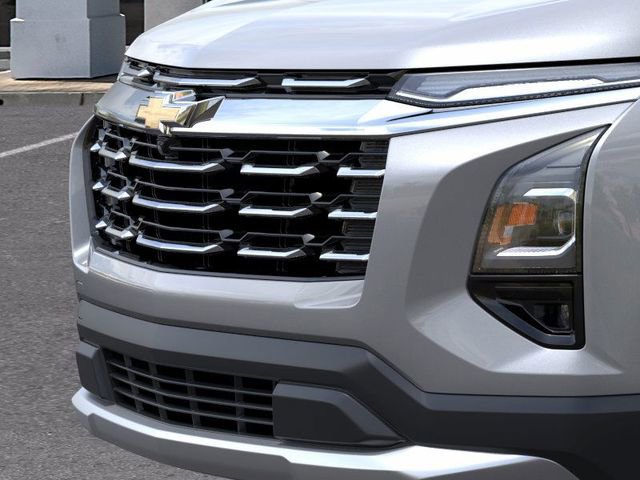 Used 2026 Chevrolet Equinox LT w/ Safety and Technology Package image 13