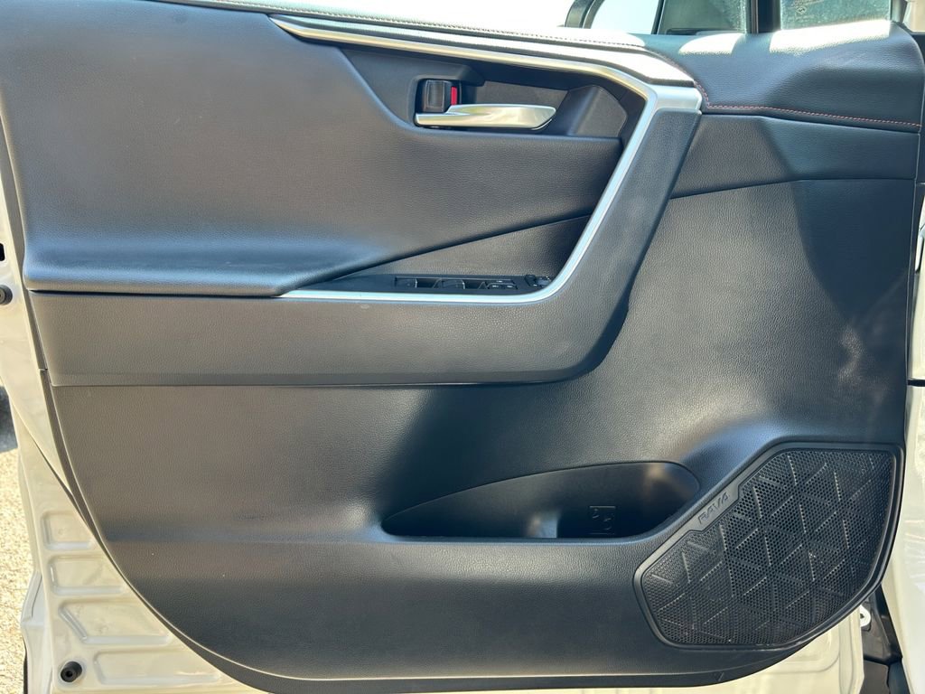 Used 2023 Toyota RAV4 Adventure image 22